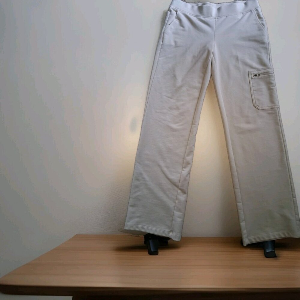 NEW Ralph Lauren Lauren Active Cargo Pants Cream Women’s Size S